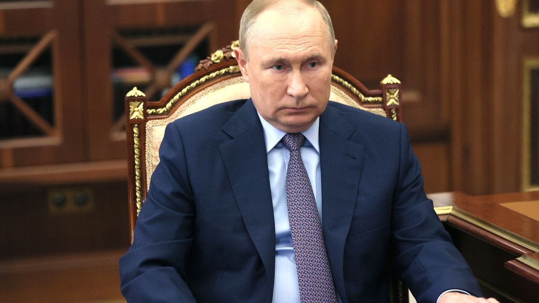Владимир Путин высказался о введении военного положения в России